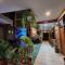 Hotel Manantial