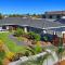 Lovely Waterfront Spacious Home