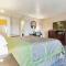 Super 8 by Wyndham Uniontown PA