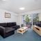 Blue Water Bay Luxury Villas - Southport