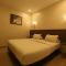 DeTonga Hotel