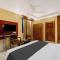Super Townhouse OAK The Dev Regency