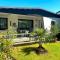 Ferienhaus für drei Personen mit Terrasse