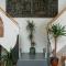 Gallery Flat