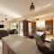 Atlantica 4 bedroom villa near the beach