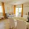 Apartments Chilla ***