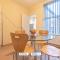 2BR House in St Helens - Free WiFi & Parking - Ideal for Long & Short Stays