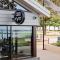 Bignell Family Home-Stay