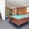 10 person holiday home on a holiday park