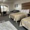 Crystal Sands Motel