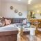 Lovely Home In Tinjan