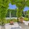 Superbe Maison Climatisée avec Piscine au Cœur de Maussane - Proche Commerces et Activités! - FR-1-599-83