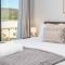 Luxury Living and Pool Views in the Heart of Woden - Hosted by Canstay