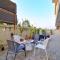 FabHotel Manomay Homes