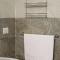 819. 2BR Townhouse Sofa Bed TVs 2 Baths Garden
