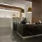 2 BR apt close to Southern Cross