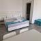 Christopher's Sandy Beach Suites