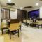 Hotel Ashish Palace