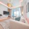 Dubai Marina Apartment Sleeps 4 with Balcony