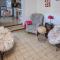 Awesome Home In Goult