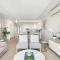Dolphin Beach H106