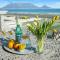 Dolphin Beach H106
