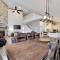 The Nest at Pinecrest by AvantStay Spacious Deck Game Room Fire Pit