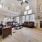 The Nest at Pinecrest by AvantStay Spacious Deck Game Room Fire Pit