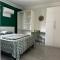 Lindo Apartamento com piscina à 100m do MAR