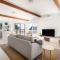 Bayview Cottage - Serene Escape between Beach & Bay