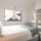 Bayview Cottage - Serene Escape between Beach & Bay