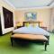Savan Resorts