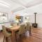 Campbells Cottage by Experience Jervis Bay