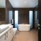 Blairgowrie Bay Villa - Luxe Pool and Beachfront