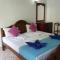 Ocean View tourist guest house at Negombo beach near the airport - 尼甘布