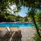 Orange Grove Suites