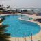 Haris Hotel Apartments and Suites - Paralia Vrachou