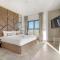 FIRST CLASS 2BR High-Rise Elegance