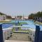Al-Ashkhara Beach Resort منتجع شاطئ الأشخرة