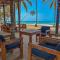 Huku Beach Hostel Palomino