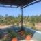 Awesome private design house in Palomino