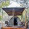 Rustic Gate Lodge and Campsite