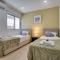 Atlantis Apartments 50m From Makenzy Seafront