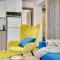 Atlantis Apartments 50m From Makenzy Seafront