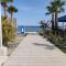 2 Bedroom Penthouse Apartment in Oroklini with Communal Pool