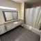 Crossroads Inn - Downtown Sacramento