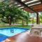 Bangalô na 3ª Fila c/ Piscina em Carneiros – SH022