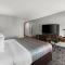 Quality Inn & Suites Manhattan