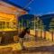 The Hosteller Mcleodganj, Mall Road