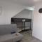 El Mirador, Villamartin, Refurbished,cot to hire, WIFI, pool, parking